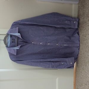 Size X-Large Blue/Light Pink Izod Button Up
